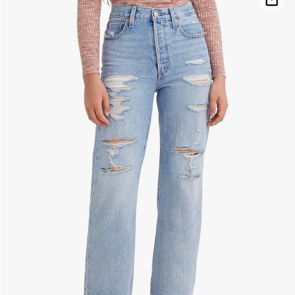 NWT Levi’s Straight Ankle Jeans